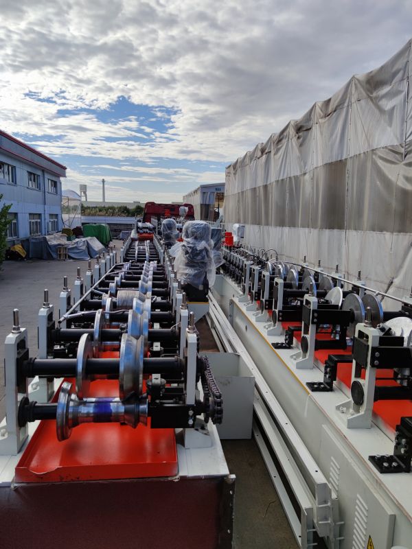 冷彎成型機(jī)